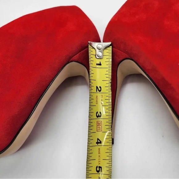 Guess Ondrea red suede ankle toe boot size 8 - Picture 9 of 16